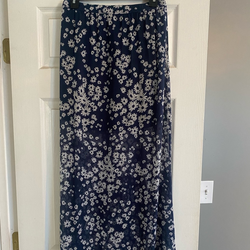 Hollister floral skirt